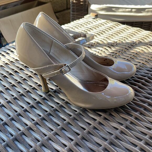 Chinese Laundry “Next to Me” Baby Jane Heels, SZ 9.5 - Picture 2 of 8